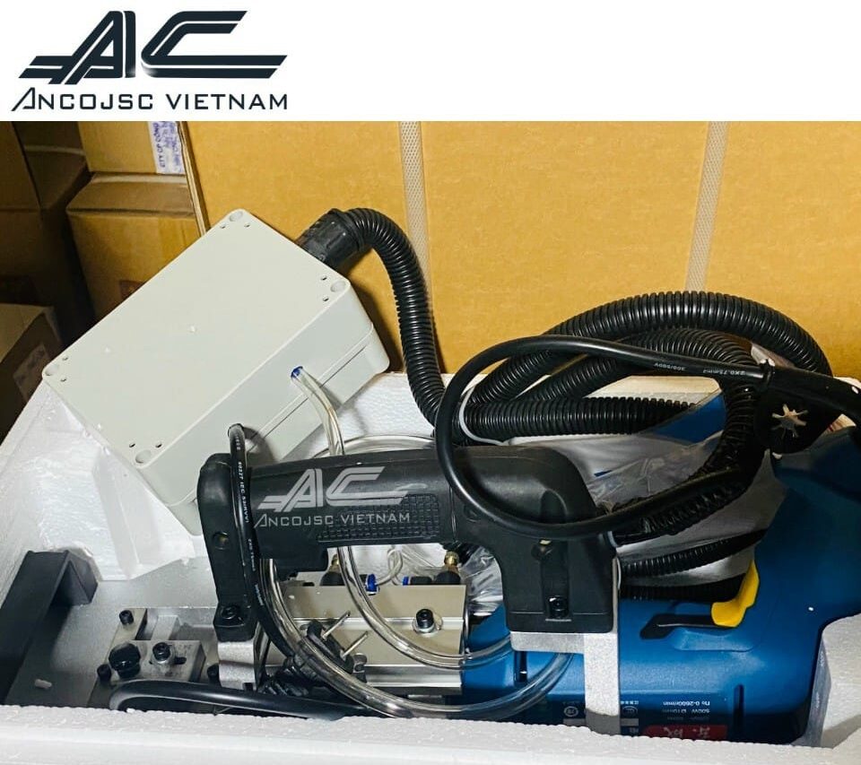 may-khoan-cam-cam-tay