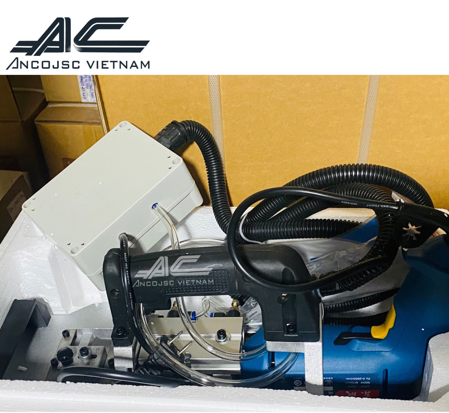 Máy Khoan Cam Cầm Tay Chính Hãng, Giá Tốt Nhất Hiện Nay