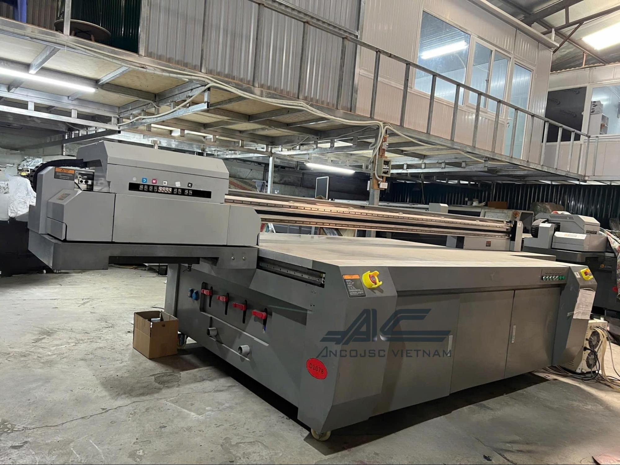 May-in-uv-phang-luot